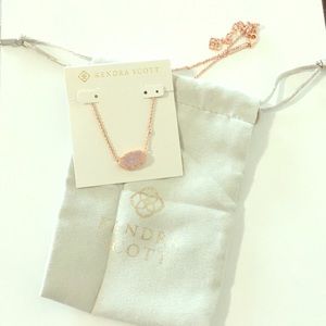 Kendra Scott Elisa necklace